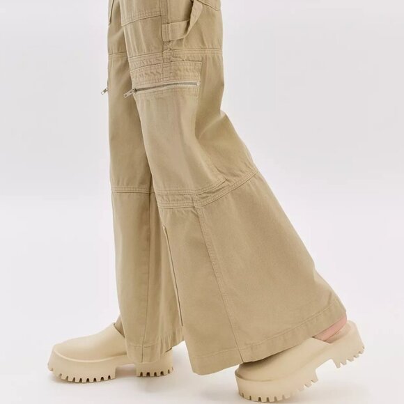 The Ragged Priest Combat Flare Cargo Jean - Size 32 - Picture 1 of 2